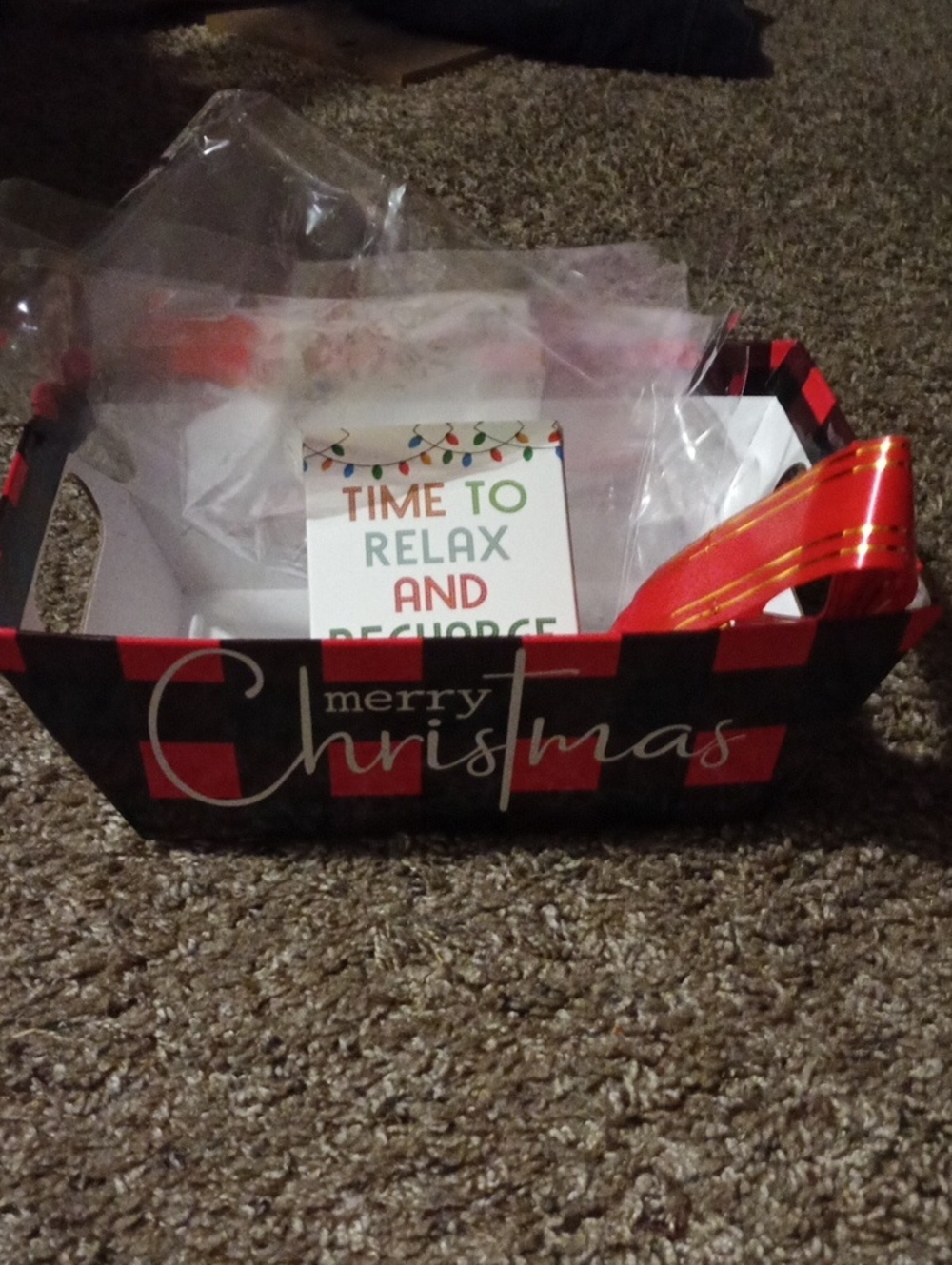 Holiday Plaid Gift Basket Kit - Read Description